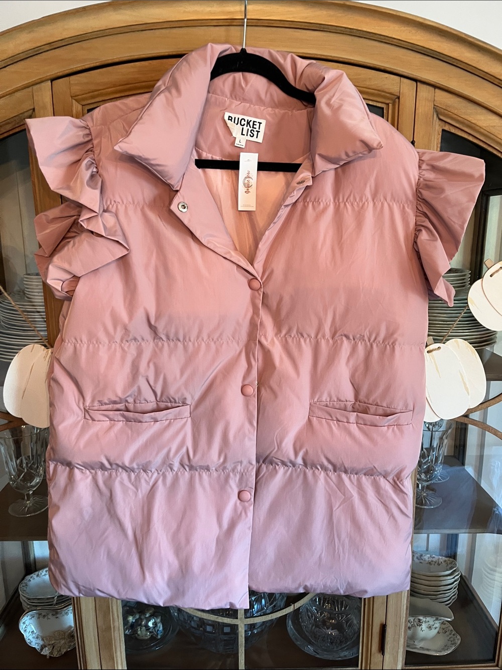 BUCKETLIST Dusty Pink Ruffle-Sleeve Puffer Vest